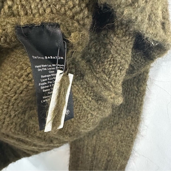 Aritzia The Group Babaton Alpaca Wool Knit Turtleneck Sweater - Picture 10 of 11